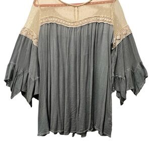 Elegant Lace Trimmed Women's Top